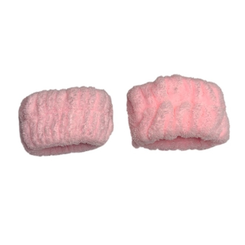 Skin care, headbands, and wristbands - Picture 6 of 6